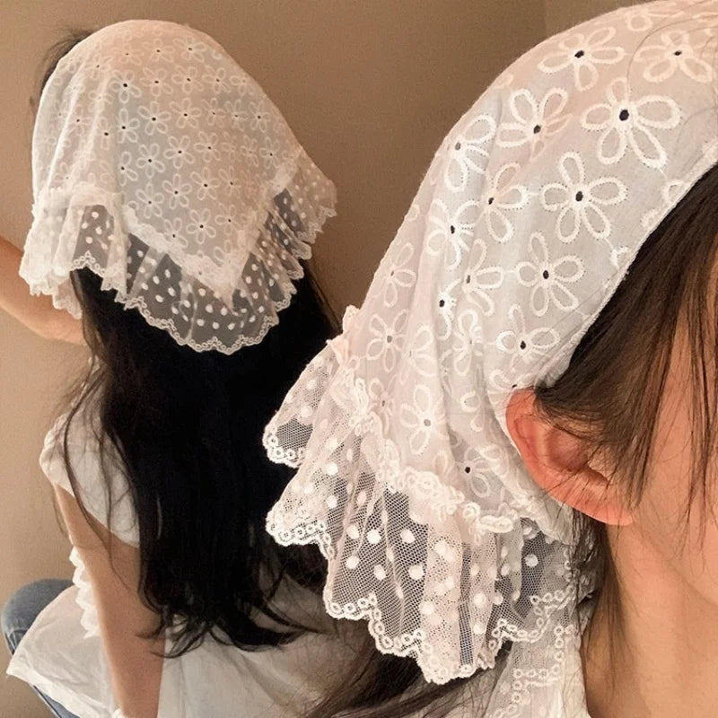 Retro Lace Triangle Scarf