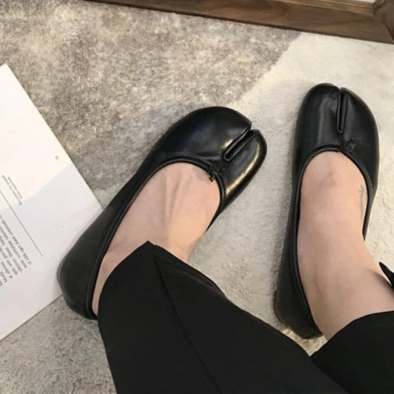 Classic Tabi Flat
